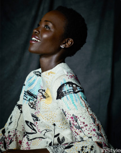 Illustration for article titled Lupita Nyong'o is so pretty I could cry